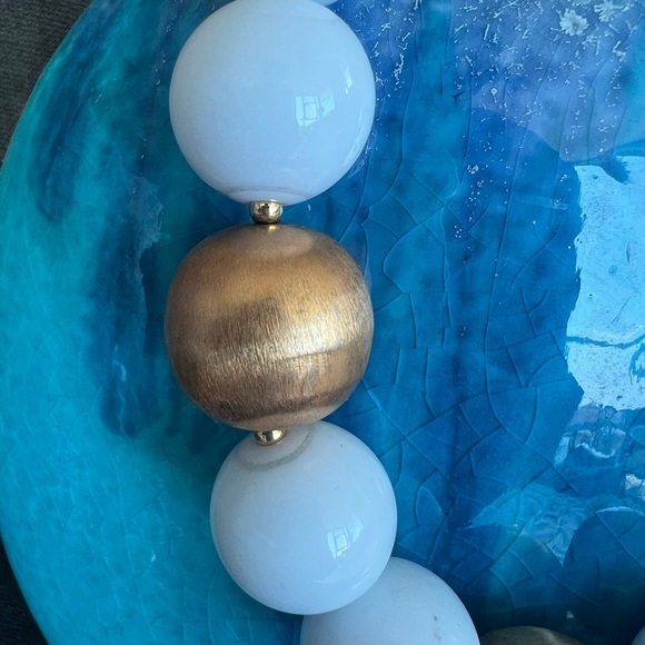 Gorgeous Vintage Necklace - Picture 2 of 2